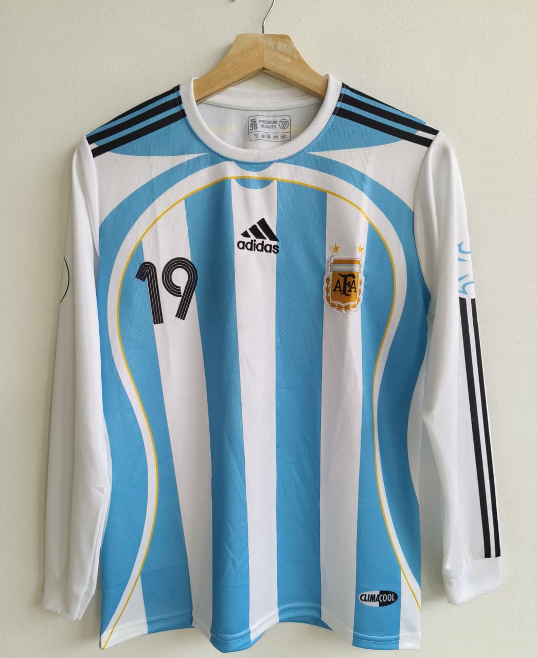 Argentina 2006 home  (MESSI) - View 1